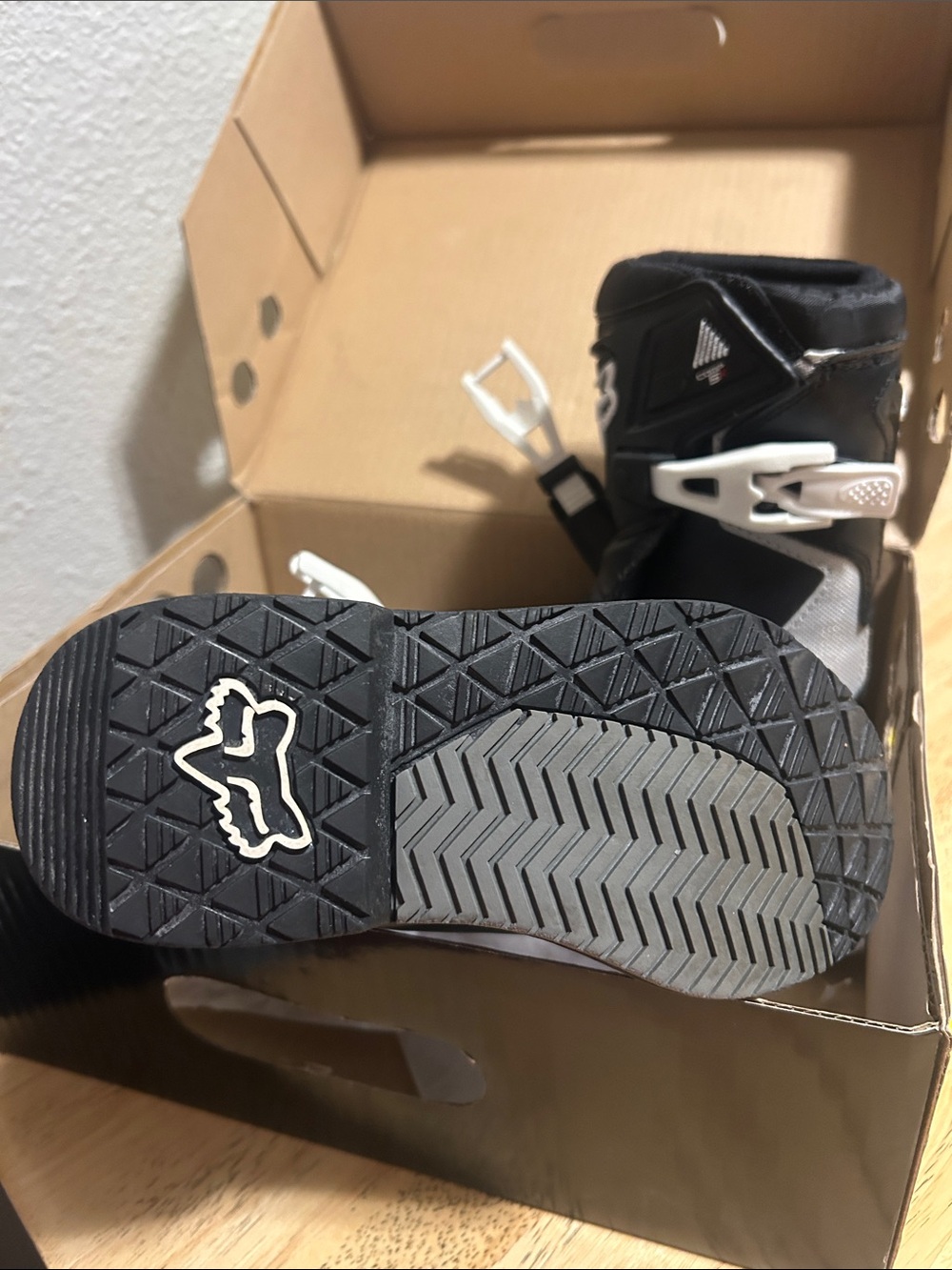 Fox Racing Kids Comp 5K Dirt Bike Boots Size 13 Youth Black/Silver - Picture 4 of 5